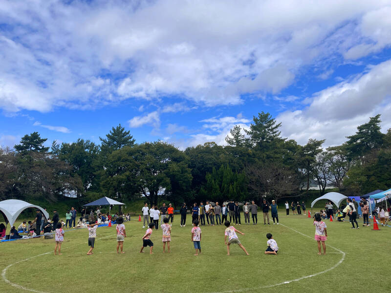 運動会① 加納城址公園にて行います。